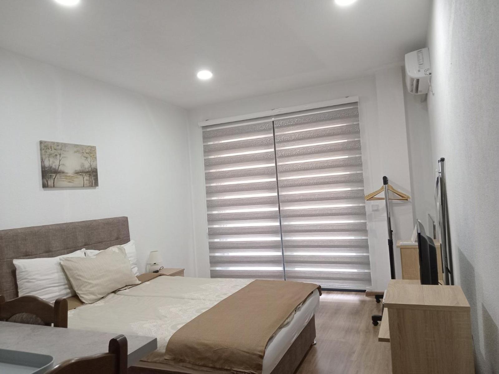 Apartments Karic Aerodrom Tuzla Dubrave Gornje エクステリア 写真