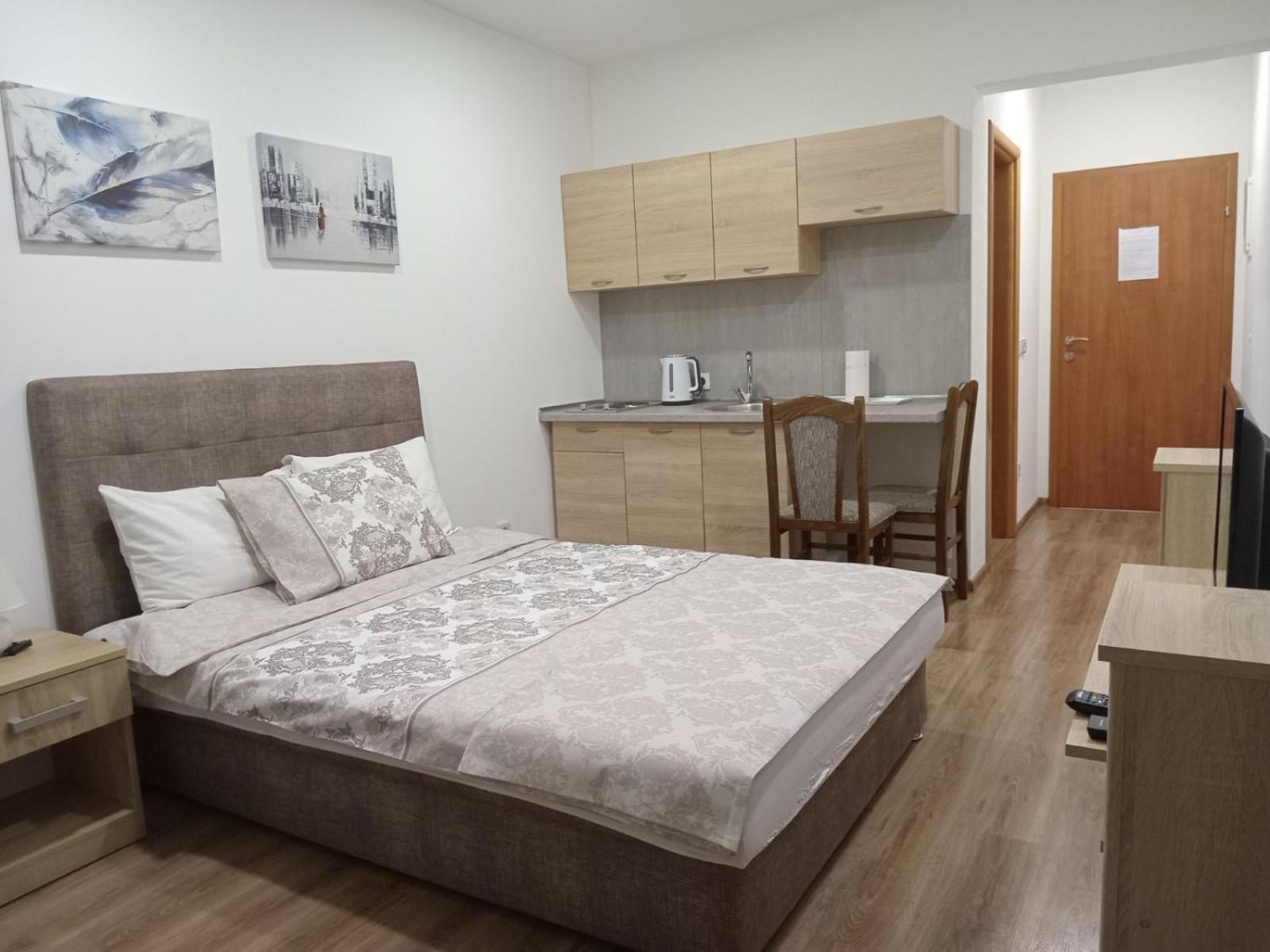 Apartments Karic Aerodrom Tuzla Dubrave Gornje エクステリア 写真